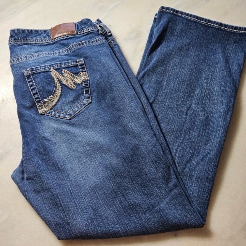 Maurices Women's Size 20 Regular Embellished Pocket Bootcut Jeans Denim